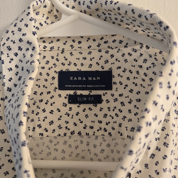 Zara Men's White With Blue Roses Button Down Shirt Size M - Picture 6 of 6